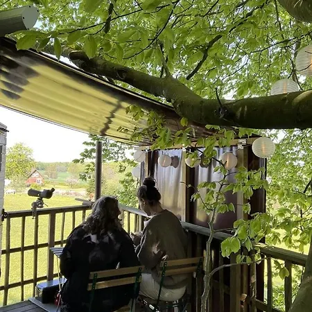 Campingplatz Treehouse Escape