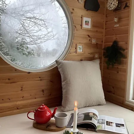 Campingplatz Treehouse Escape *