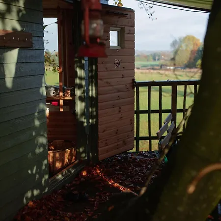 Treehouse Escape * Kvaerndrup