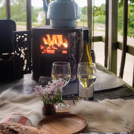 Treehouse Escape * Kvaerndrup