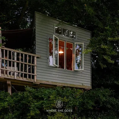 Treehouse Escape Parque de Campismo Kvaerndrup