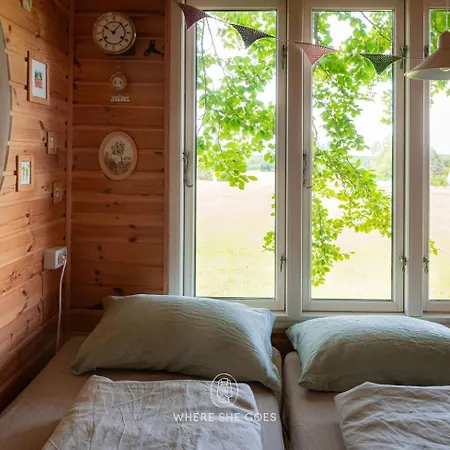 캠프장 Treehouse Escape Kvaerndrup