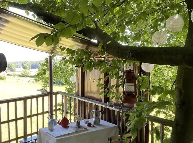 Treehouse Escape * Kvaerndrup