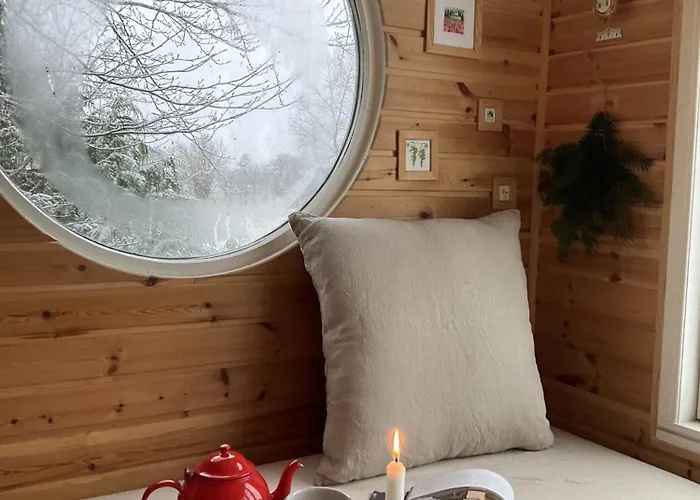 مكان تخييم Treehouse Escape *