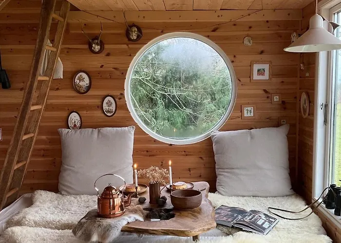 Treehouse Escape Κάμπινγκ