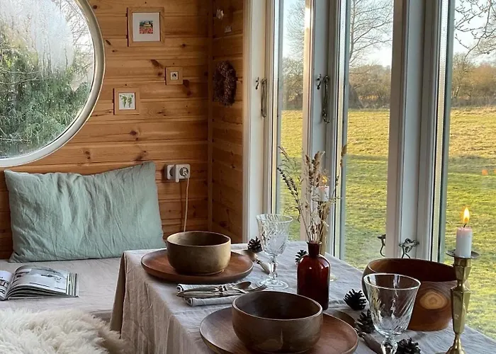 مكان تخييم Treehouse Escape *